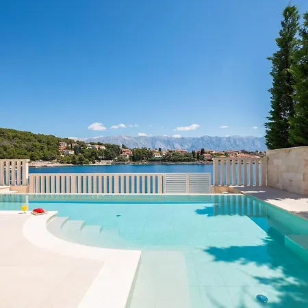 Villa Seafront Selca 4 Bedrooms Brac Pristine Private Infinity Pool And Stunning Sea Views Brac