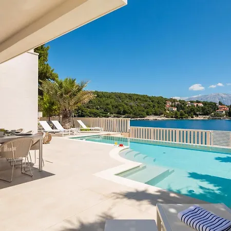 Villa Seafront Selca 4 Bedrooms Brac Pristine Private Infinity Pool And Stunning Sea Views Brac