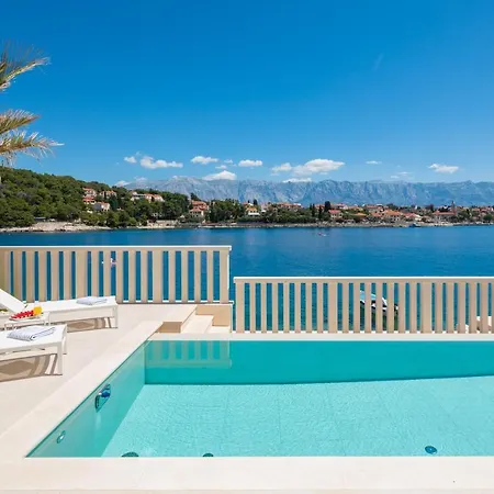Seafront Selca 4 Bedrooms Brac Pristine Private Infinity Pool And Stunning Sea Views Brac Villa *